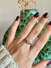 Laden Sie das Bild in den Galerie-Viewer, Anillo Calcedony Vintage Omamori Joyas
