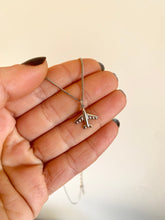 Charger l'image dans la galerie, Colgante Avión Vuelta al mundo