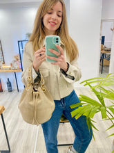 Cargar imagen en el visor de la galería, Bolso Laia Bombonera Omamori Joyas