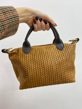 Cargar imagen en el visor de la galería, Bolso Mini maletín trenzado