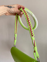 Cargar imagen en el visor de la galería, Asa para bolso Flúor M