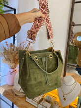 Cargar imagen en el visor de la galería, Bolso Bombonera Aina