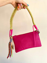 Cargar imagen en el visor de la galería, Bolso Colors 124 Medium Omamori Joyas