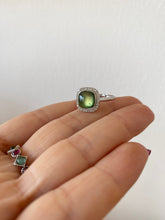 Cargar imagen en el visor de la galería, Anillo Turmalina Melón Omamori Joyas