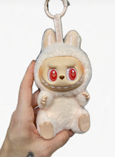 Cargar imagen en el visor de la galería, LABUBU The Monsters - Have a seat vynil Caja sorpresa ORIGINAL de POP MART