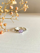 Cargar imagen en el visor de la galería, Anillo Pink Quartz Vintage Omamori Joyas