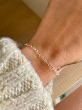 Laden Sie das Bild in den Galerie-Viewer, Pulsera Nina Love Omamori Joyas