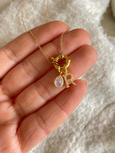 Laden Sie das Bild in den Galerie-Viewer, Colgante Brandi Plata Omamori Joyas