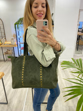 Cargar imagen en el visor de la galería, Bolso Tote tachuelas ( Colores )