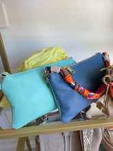 Cargar imagen en el visor de la galería, Bolso Colors 123