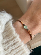 Load image into Gallery viewer, Pulsera Mikadzuki Calcedony Rosé Omamori Joyas