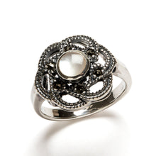 Laden Sie das Bild in den Galerie-Viewer, Anillo Reina Carlota Omamori Joyas