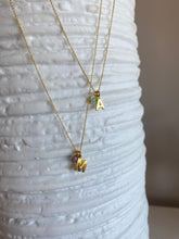 Cargar imagen en el visor de la galería, Colgante Mia Letra y piedra SMALL