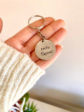 Load image into Gallery viewer, Llavero con la grabación de tu peque