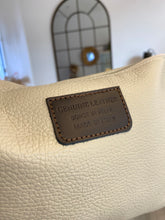 Cargar imagen en el visor de la galería, Bolso Medium 255 Piel ( colores )