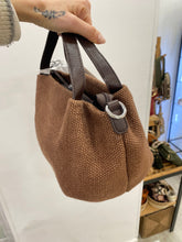 Cargar imagen en el visor de la galería, Bolso Ona Medium Omamori Joyas