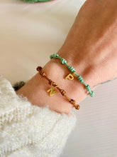 Cargar imagen en el visor de la galería, Pulsera Lola Letra Omamori Joyas