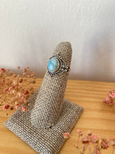 Cargar imagen en el visor de la galería, Anillo Marrakech Larimar Omamori Joyas