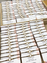 Cargar imagen en el visor de la galería, Pack Pulsera Detalle de boda Acero en tarjeta Omamori Joyas