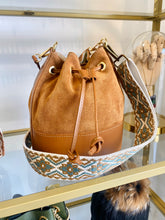 Cargar imagen en el visor de la galería, Bolso Bombonera Gio