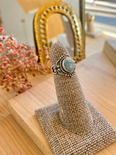 Cargar imagen en el visor de la galería, Anillo Marrakech Larimar Omamori Joyas