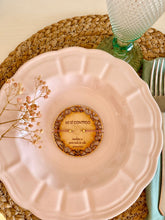 Cargar imagen en el visor de la galería, Unidad Detalle de boda en madera Mi sí contigo y Pulser Omamori Joyas