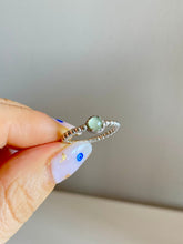 Cargar imagen en el visor de la galería, Anillo Mikadzuki Omamori Joyas