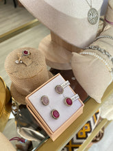 Laden Sie das Bild in den Galerie-Viewer, Pendientes India bolitas Omamori Joyas