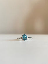 Cargar imagen en el visor de la galería, Anillo London Blue