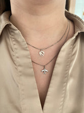 Charger l'image dans la galerie, Colgante Avión Vuelta al mundo