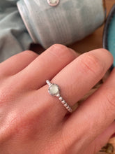 Cargar imagen en el visor de la galería, Anillo Mikadzuki Omamori Joyas