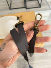 Cargar imagen en el visor de la galería, Bolso Medium 255 Piel ( colores )