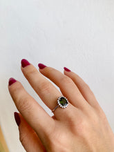 Cargar imagen en el visor de la galería, Anillo Bali Flor Circ Omamori Joyas