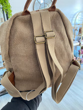 Cargar imagen en el visor de la galería, Mochila Ona Omamori Joyas