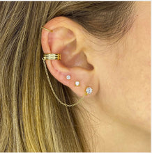 Cargar imagen en el visor de la galería, Ear cuff cadena Circonita Omamori Joyas