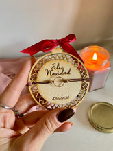 Cargar imagen en el visor de la galería, Unidad Adorno + Pulsera para Árbol de Navidad