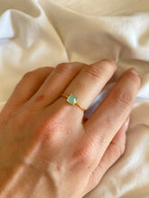 Charger l'image dans la galerie, Anillo Lily Calcedonia