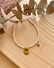 Cargar imagen en el visor de la galería, Pulsera Perlas Mama