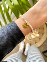 Cargar imagen en el visor de la galería, Pulsera Perlas Mama