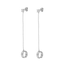 Cargar imagen en el visor de la galería, Ear cuff cadena Circonita Omamori Joyas