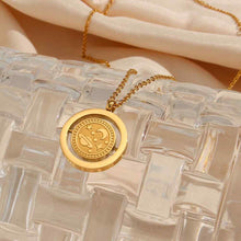 Laden Sie das Bild in den Galerie-Viewer, Colgante Astrology + Tarjeta Omamori Joyas