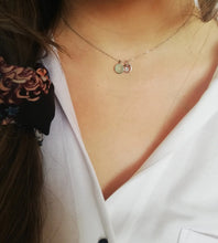 Cargar imagen en el visor de la galería, Mineral + Inicial Bañado en oro Omamori Joyas