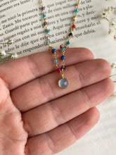 Cargar imagen en el visor de la galería, Collar con Piedras Multicolor Omamori Joyas
