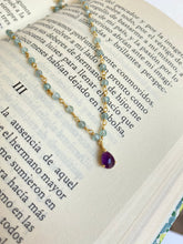 Cargar imagen en el visor de la galería, Collar grapas con calcedonia Omamori Joyas