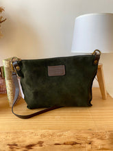 Cargar imagen en el visor de la galería, Bolso Medium Ante ( colores ) Omamori Joyas