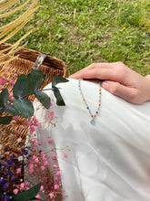Cargar imagen en el visor de la galería, Collar con Piedras Multicolor Omamori Joyas