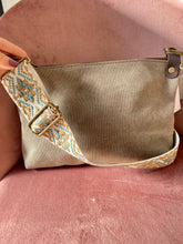 Cargar imagen en el visor de la galería, Bolso Gisela : Colores diferentes Omamori Joyas