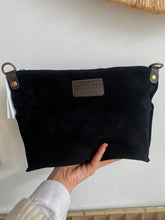 Cargar imagen en el visor de la galería, Bolso Medium Ante ( colores ) Omamori Joyas