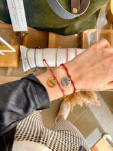 Charger l'image dans la galerie, Pulsera Medalla Personalizada Omamori Joyas