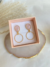 Load image into Gallery viewer, Pendientes Oval medium Colores diferentes Omamori Joyas